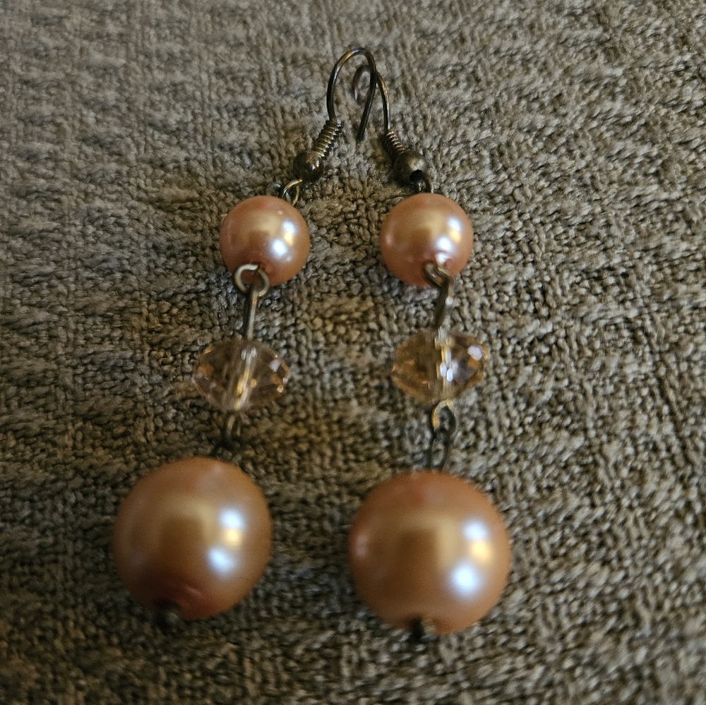 Earring Bonanza - Picture 2 of 7